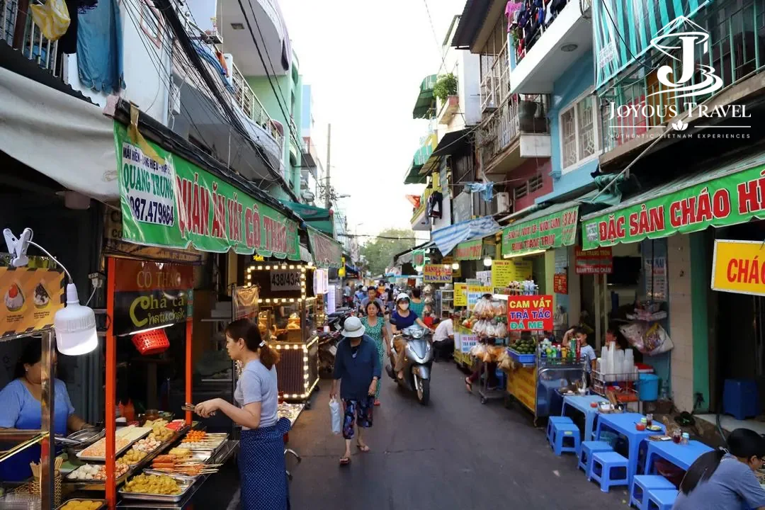 Saigon Street Food Night Tour | Taste the Real Flavors of Ho Chi Minh City - photo 6